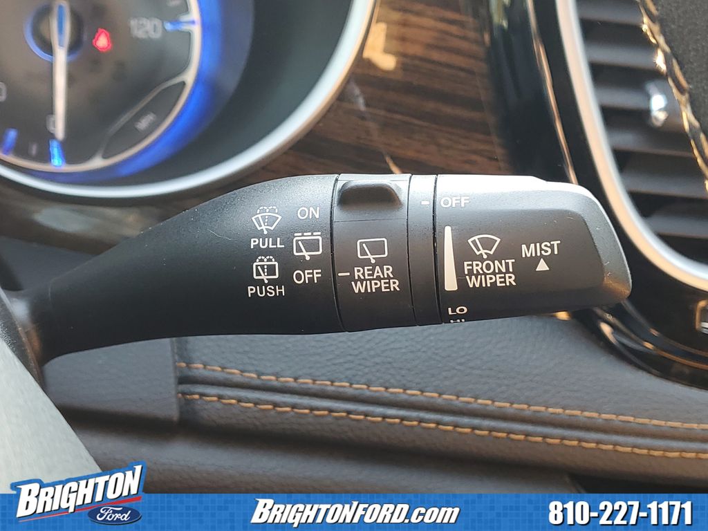 Used 2021 Chrysler Pacifica - photo 27