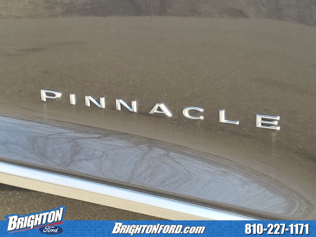 Used 2021 Chrysler Pacifica - photo 7