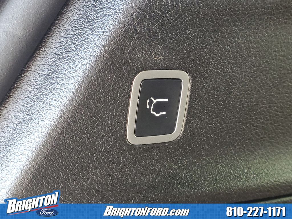 Used 2021 Chrysler Pacifica - photo 11