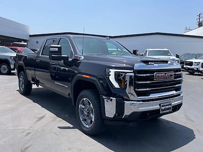 New 2025 GMC Sierra 2500 SLE Crew Cab 4WD Pickup for sale #250437 - photo 1