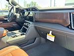 New 2025 GMC Sierra 2500 Denali Ultimate Crew Cab 4WD Pickup for sale #250563 - photo 29