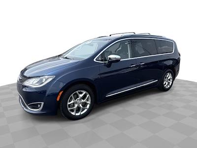 2020 Chrysler Pacifica FWD Minivan for sale #63130 - photo 1