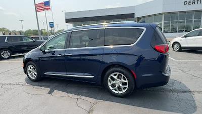 2020 Chrysler Pacifica FWD Minivan for sale #63130 - photo 2