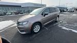 2017 Chrysler Pacifica FWD Minivan for sale #63861 - photo 4