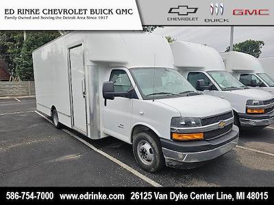 2022 Chevrolet Express 4500 DRW RWD, Utilimaster Utilivan Box Van for sale #523074 - photo 1