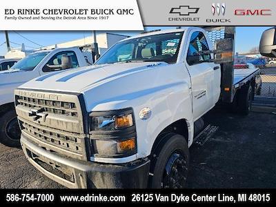 2023 Chevrolet Silverado 5500 Regular Cab DRW RWD, Knapheide Heavy-Hauler Junior Flatbed Truck for sale #533632 - photo 1