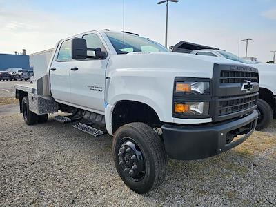 New 2024 Chevrolet Silverado 5500 Work Truck Crew Cab 4WD 9' M H EBY Flatbed Truck for sale #542720 - photo 1