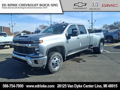 2026 Chevrolet Silverado 3500 Crew Cab 4WD Pickup for sale #562118 - photo 1