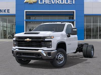 New 2026 Chevrolet Silverado 3500 - photo 1