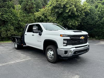 New 2025 Chevrolet Silverado 3500 Work Truck Crew Cab 4WD Flatbed Truck for sale #CS57191 - photo 1