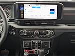 2024 Jeep Gladiator Crew Cab 4x4 Pickup for sale #25120 - photo 17