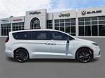 2024 Chrysler Pacifica FWD Minivan for sale #25121 - photo 3