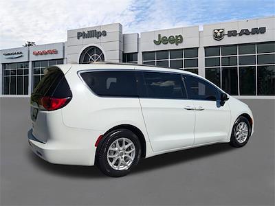 2021 Chrysler Voyager FWD Minivan for sale #25248A - photo 2