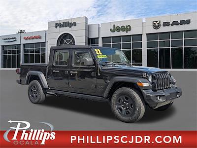 Used 2022 Jeep Gladiator - photo 1