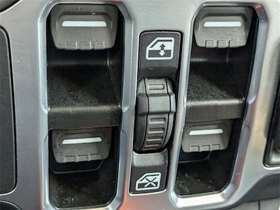 Used 2025 Jeep Gladiator - photo 1