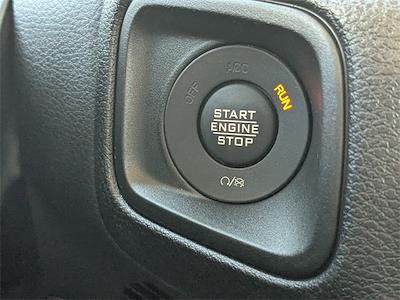 Used 2025 Jeep Gladiator - photo 1