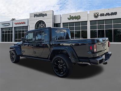 Used 2025 Jeep Gladiator - photo 1