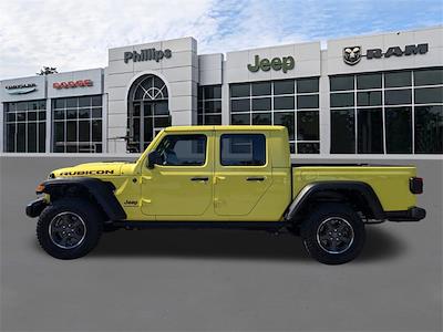 Used 2023 Jeep Gladiator - photo 1