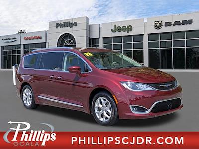 2018 Chrysler Pacifica FWD Minivan for sale #25525 - photo 1