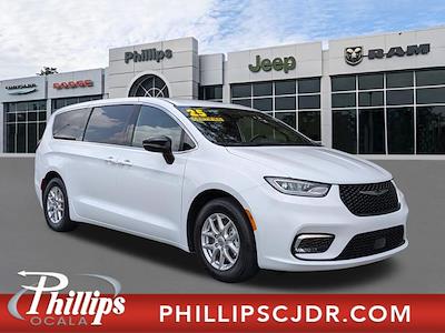 2025 Chrysler Pacifica FWD Minivan for sale #25545 - photo 1