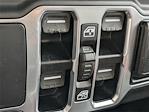 2020 Jeep Gladiator Crew Cab 4x4 Pickup for sale #500228A - photo 21