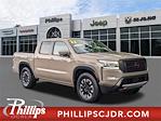 2022 Nissan Frontier Crew Cab 4x2 Pickup for sale #500597A - photo 1