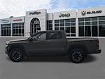 2022 Nissan Frontier Crew Cab 4x2 Pickup for sale #500597A - photo 6