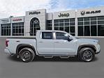 Used 2022 Nissan Frontier PRO-4X Crew Cab for sale #600069A - photo 3
