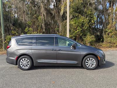 Used 2019 Chrysler Pacifica Touring L Minivan for sale #600148A - photo 2