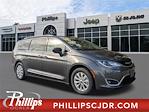 2019 Chrysler Pacifica FWD Minivan for sale #600148A - photo 1