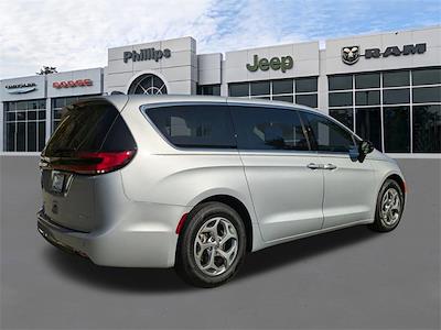 Used 2024 Chrysler Pacifica Limited Minivan for sale #600231A - photo 2