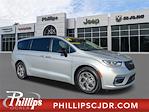Used 2024 Chrysler Pacifica Limited Minivan for sale #600231A - photo 1