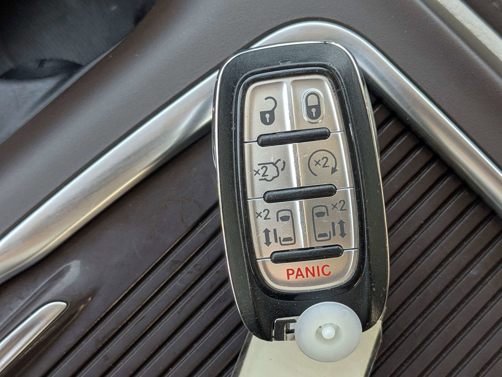 Used 2018 Chrysler Pacifica - photo 36
