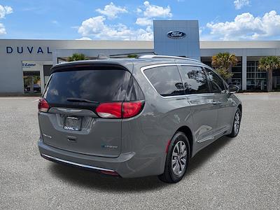 2020 Chrysler Pacifica FWD Minivan for sale #LR277859 - photo 2