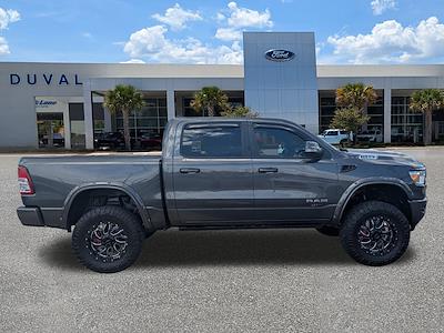2022 Ram 1500 Crew Cab 4x4 Pickup for sale #NN413075 - photo 2