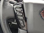2022 Nissan Frontier Crew Cab 4x4 Pickup for sale #NN602516 - photo 8