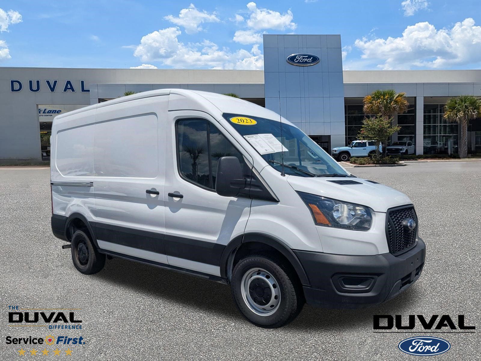 Used 2023 Ford Transit 250 - photo 1