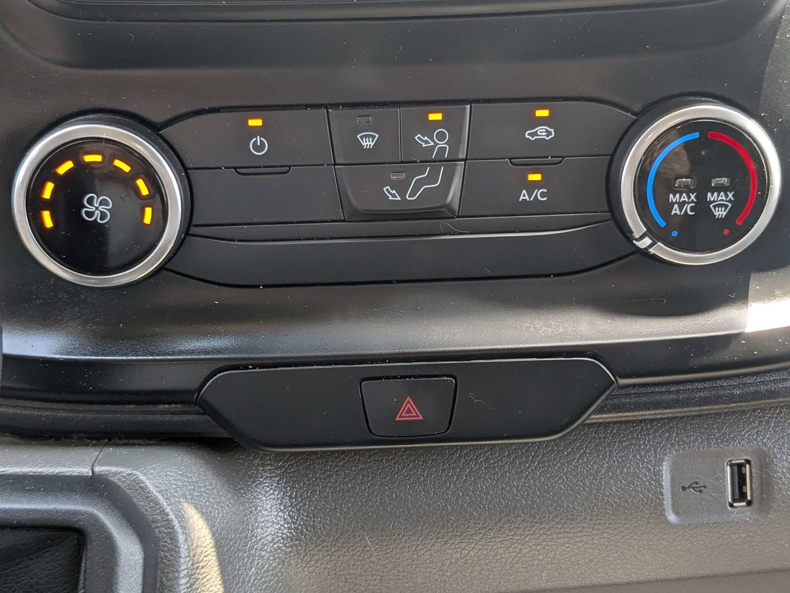Used 2023 Ford Transit 250 - photo 25