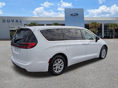 2023 Chrysler Pacifica FWD Minivan for sale #PPR550338 - photo 2