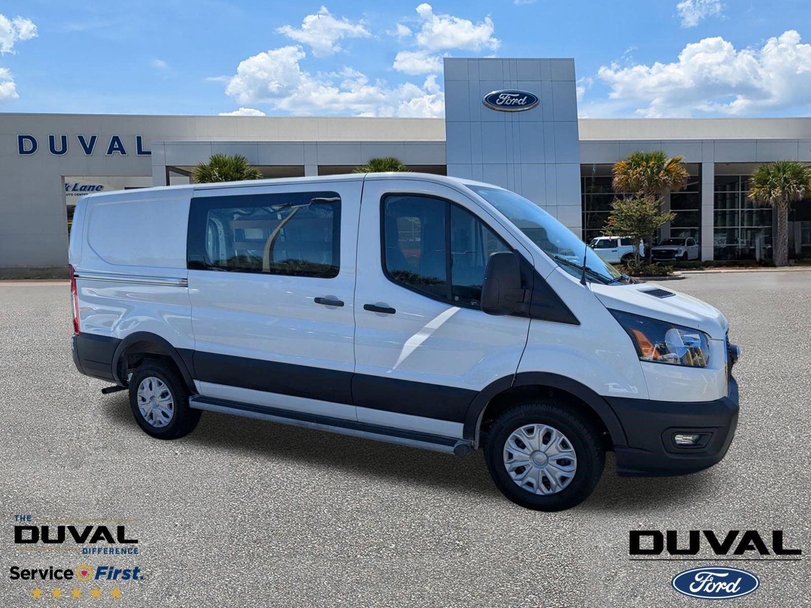 Used 2024 Ford Transit 250 - photo 1
