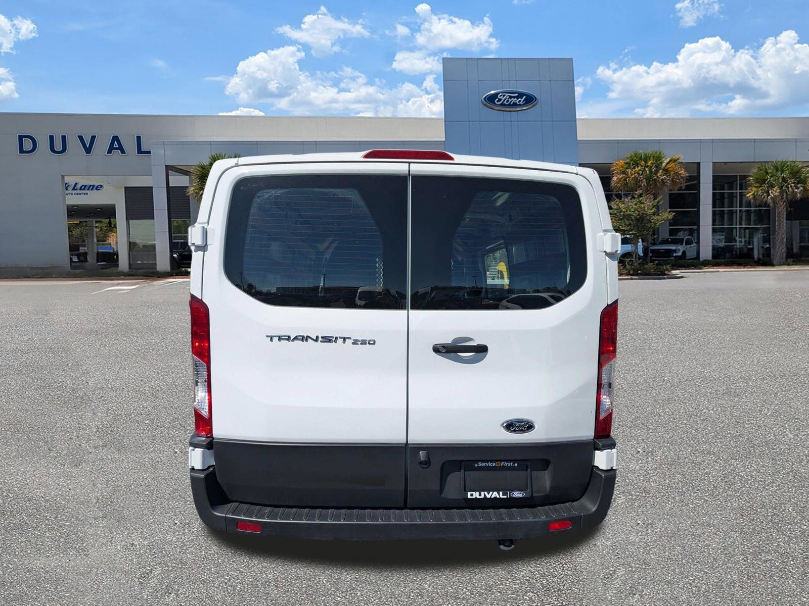 Used 2024 Ford Transit 250 - photo 7