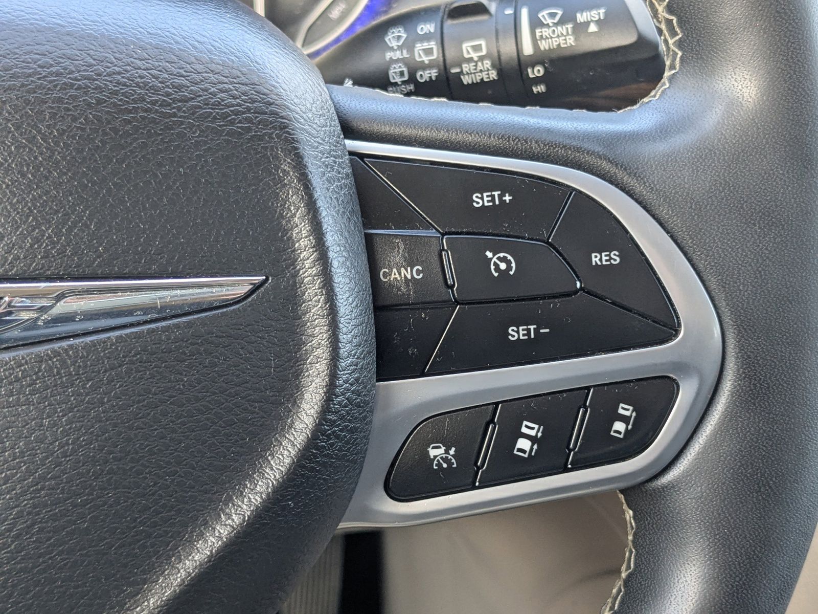Used 2024 Chrysler Pacifica - photo 30