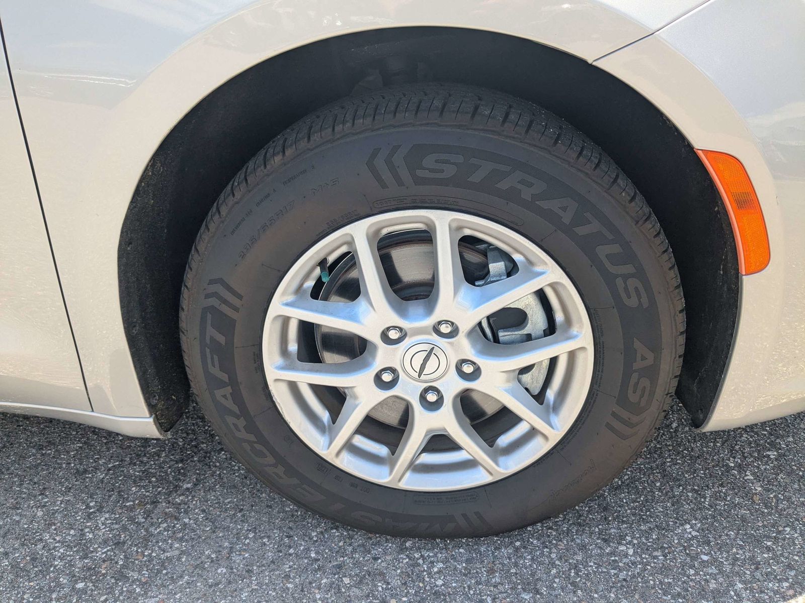 Used 2024 Chrysler Pacifica - photo 13