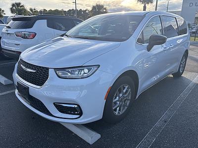 Used 2024 Chrysler Pacifica Touring L Minivan for sale #PRR149404 - photo 1