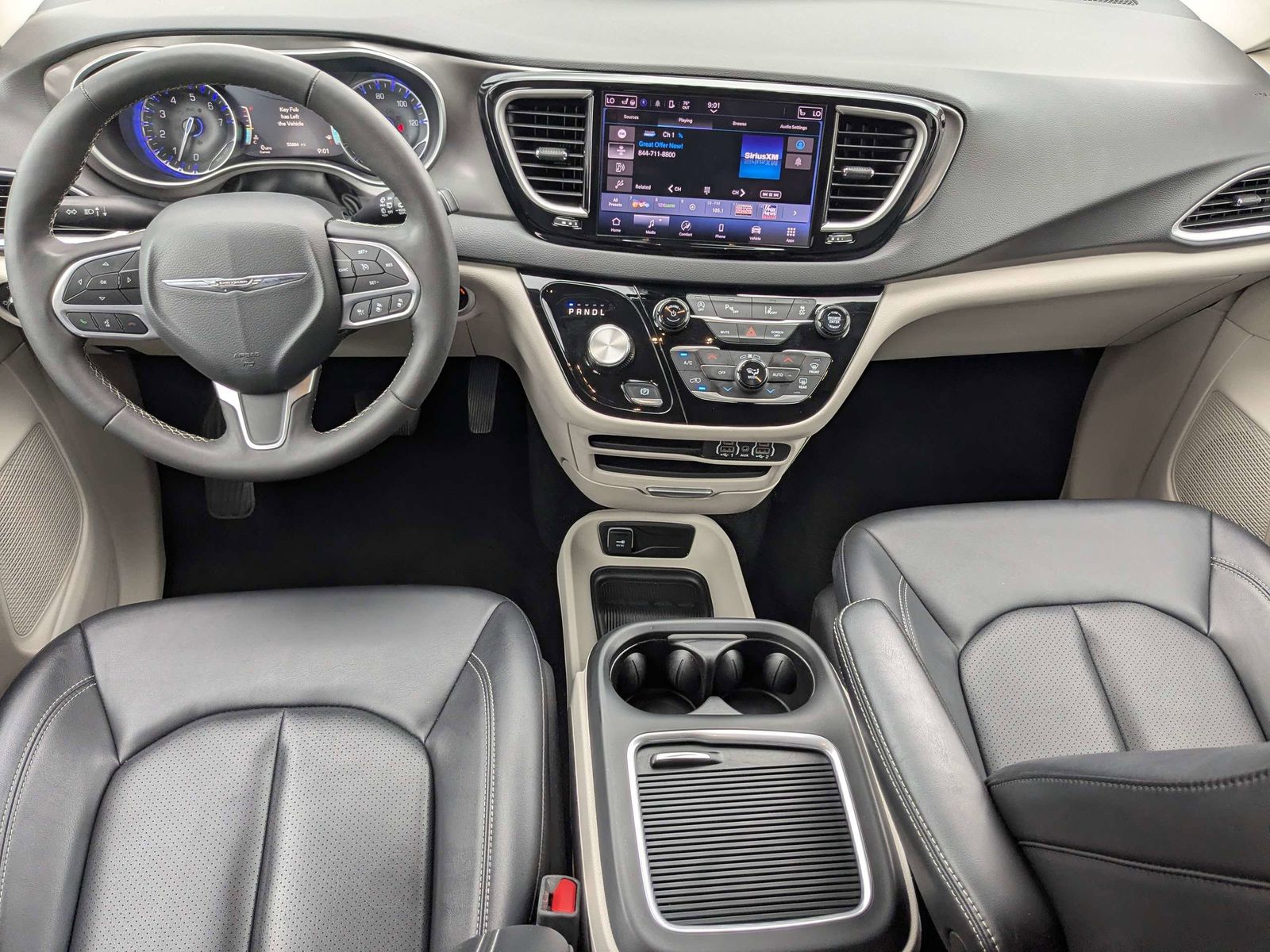 Used 2024 Chrysler Pacifica - photo 13