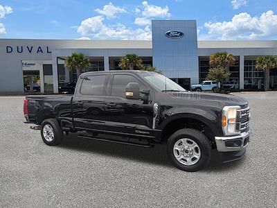 Used 2025 Ford F-250 - photo 1