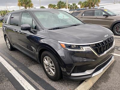 Used 2024 Kia Carnival - photo 1