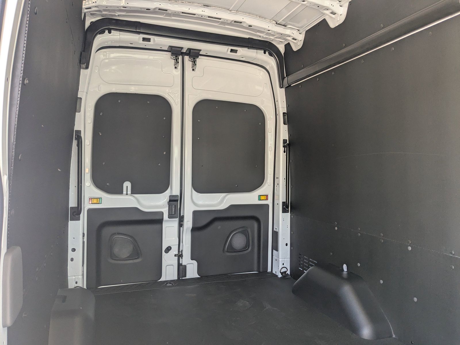 New 2026 Ford Transit 250 - photo 15