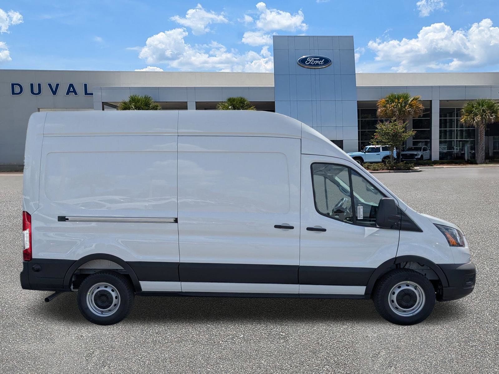 New 2026 Ford Transit 250 - photo 5