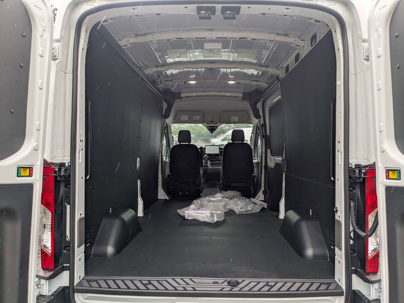 New 2026 Ford Transit 250 - photo 2